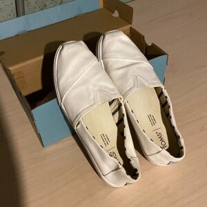 White canvas, Toms , Alpargata size 9 women